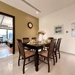 Trophy-Luxury 2Bdr In The Heart Of Downtown