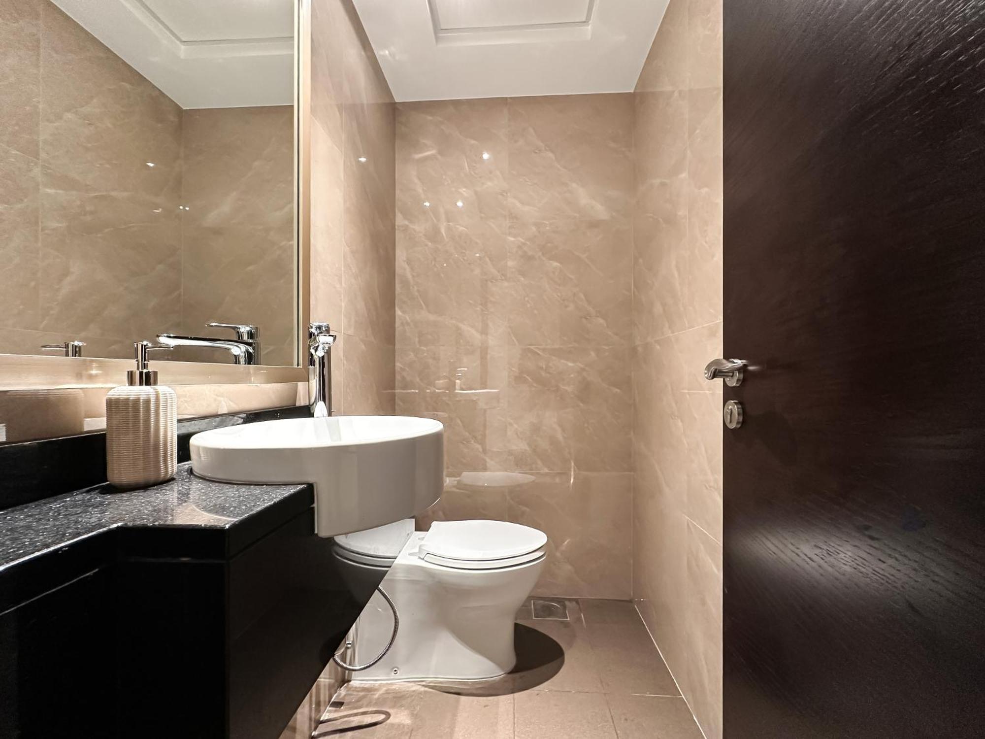 Trophy-luxury 2bdr In The Heart Of Downtown * Dubai